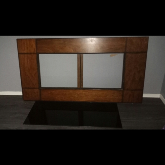 Table - Picture 4 of 5